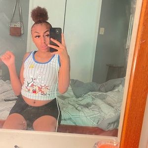 Meet your Posher, Madison